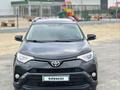Toyota RAV4 2017 года за 10 700 000 тг. в Актау