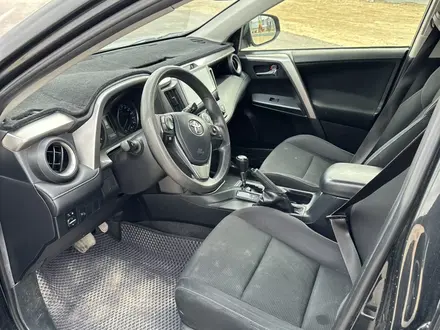 Toyota RAV4 2017 года за 10 700 000 тг. в Актау – фото 8
