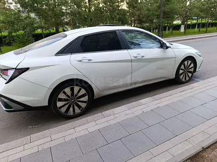 Hyundai Elantra 2023 года за 6 950 000 тг. в Астана – фото 6