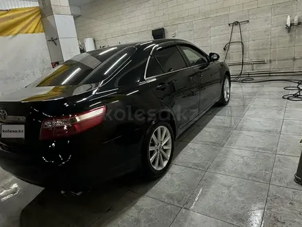 Toyota Camry 2011 года за 6 800 000 тг. в Шымкент – фото 4