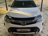 Toyota Camry 2015 годаfor12 900 000 тг. в Шымкент