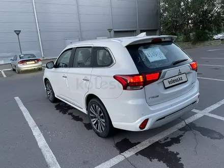 Mitsubishi Outlander 2022 года за 13 200 000 тг. в Астана – фото 16