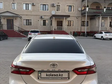 Toyota Camry 2023 года за 15 300 000 тг. в Актау – фото 4