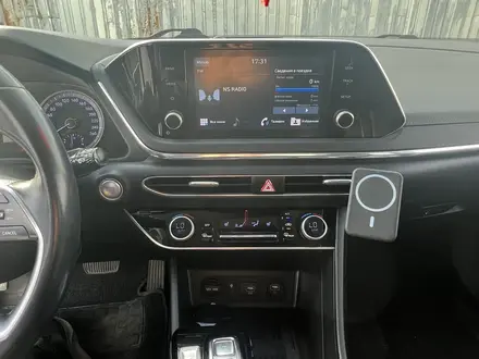 Hyundai Sonata 2021 года за 10 000 000 тг. в Актобе – фото 8