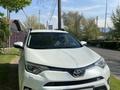 Toyota RAV4 2019 года за 15 200 000 тг. в Алматы