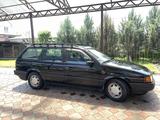 Volkswagen Passat 1992 годаүшін1 800 000 тг. в Алматы – фото 5