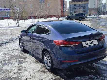 Hyundai Elantra 2018 года за 8 250 000 тг. в Астана – фото 6