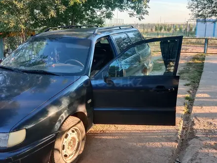 Volkswagen Passat 1994 года за 1 700 000 тг. в Актобе – фото 3