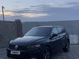 Volkswagen Tiguan 2018 года за 11 000 000 тг. в Шымкент