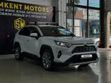 Toyota RAV4 2021 года за 18 500 000 тг. в Шымкент – фото 5