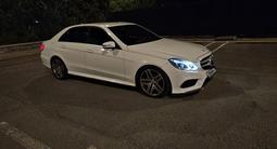 Mercedes-Benz E 200 2013 года за 9 000 000 тг. в Шымкент – фото 2