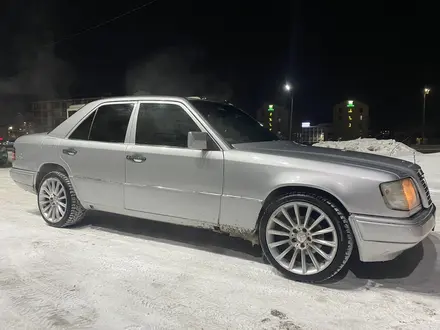 Mercedes-Benz E 280 1993 года за 2 100 000 тг. в Караганда – фото 8