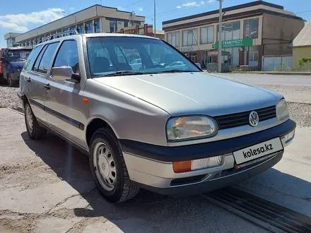Volkswagen Golf 1996 года за 2 800 000 тг. в Шымкент