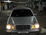 Mercedes-Benz E 320 2000 года за 5 250 000 тг. в Алматы