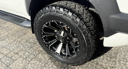 Toyota Hilux 2017 года за 18 500 000 тг. в Алматы – фото 2