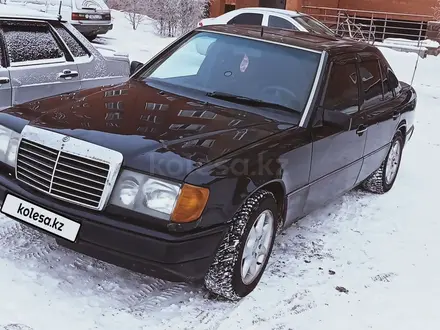 Mercedes-Benz E 300 1991 года за 1 500 000 тг. в Косшы – фото 3