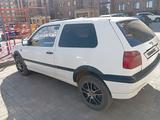 Volkswagen Golf 1992 годаfor900 000 тг. в Актобе – фото 4