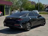 Hyundai Elantra 2023 годаүшін9 700 000 тг. в Шымкент – фото 3