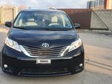 Toyota Sienna 2014 года за 12 900 000 тг. в Алматы – фото 3