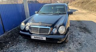 Mercedes-Benz E 230 1996 года за 2 800 000 тг. в Семей