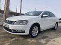 Volkswagen Passat 2012 годаүшін4 200 000 тг. в Атырау