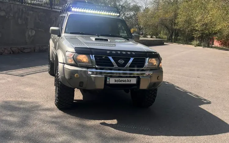 Nissan Patrol 2001 годаүшін6 000 000 тг. в Алматы