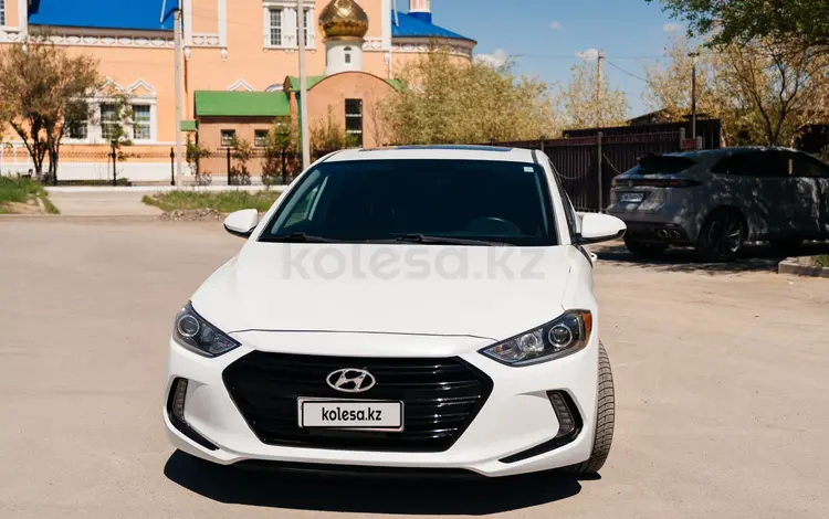 Hyundai Elantra 2018 года за 5 500 000 тг. в Атырау