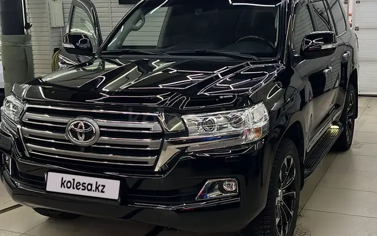 Toyota Land Cruiser 2016 года за 38 500 000 тг. в Усть-Каменогорск