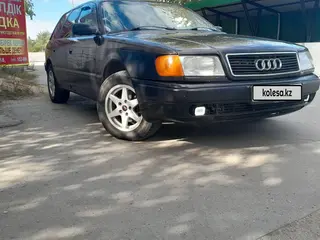 Audi 100