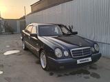 Mercedes-Benz E 280 1997 годаfor3 200 000 тг. в Алматы