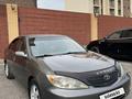 Toyota Camry 2002 года за 4 500 000 тг. в Караганда – фото 2