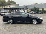 Toyota Camry 2014 года за 7 850 000 тг. в Алматы – фото 4