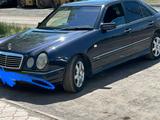 Mercedes-Benz E 280 1996 годаfor2 800 000 тг. в Караганда – фото 2