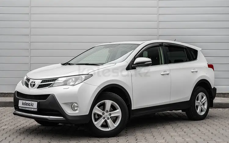 Toyota RAV4 2013 годаүшін9 500 000 тг. в Астана