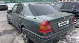 Mercedes-Benz C 180 1994 года за 1 390 000 тг. в Астана – фото 5