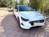 Hyundai Sonata 2023 годаүшін11 500 000 тг. в Туркестан – фото 2