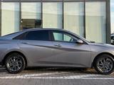 Hyundai Elantra 2023 годаfor10 390 000 тг. в Караганда – фото 4