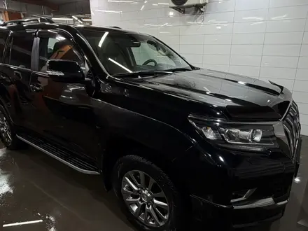 Toyota Land Cruiser Prado 2018 года за 22 500 000 тг. в Астана – фото 3