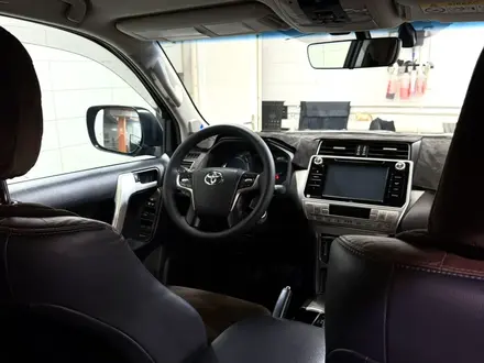 Toyota Land Cruiser Prado 2018 года за 22 500 000 тг. в Астана – фото 10