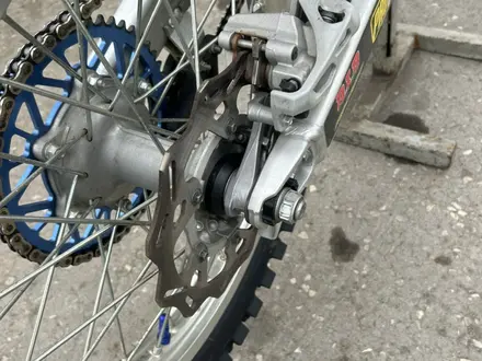 Yamaha  YZ125 2017 года за 2 400 000 тг. в Тобыл – фото 5