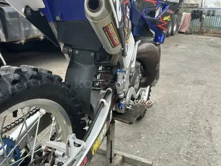 Yamaha  YZ125 2017 года за 2 400 000 тг. в Тобыл – фото 6