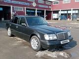 Mercedes-Benz E 200 1993 годаfor1 600 000 тг. в Тараз – фото 2