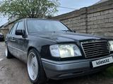 Mercedes-Benz E 280 1994 года за 2 900 000 тг. в Шымкент