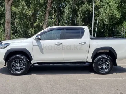 Toyota Hilux 2022 года за 22 900 000 тг. в Алматы