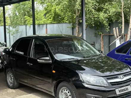 ВАЗ (Lada) Granta 2190 2014 года за 1 240 000 тг. в Алматы – фото 3