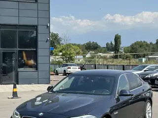 BMW 528