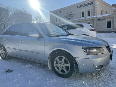 Hyundai Sonata 2005 года за 3 800 000 тг. в Астана – фото 12