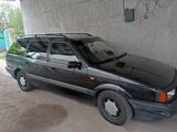 Volkswagen Passat 1992 годаfor1 500 000 тг. в Мерке