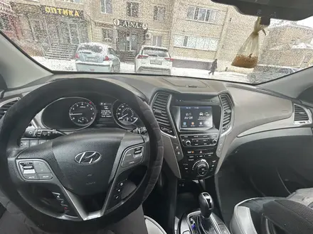 Hyundai Santa Fe 2017 года за 7 900 000 тг. в Актобе – фото 4