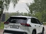 Toyota RAV4 2021 года за 17 500 000 тг. в Алматы – фото 5